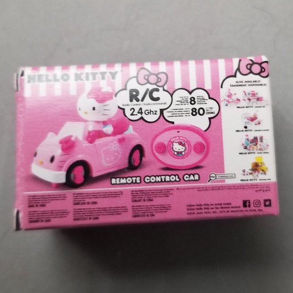 NEW - ZURU 5 Surprise Mini Brands - Hello Kitty RC Car & Wooden Bead Kit Minis - Picture 3 of 6